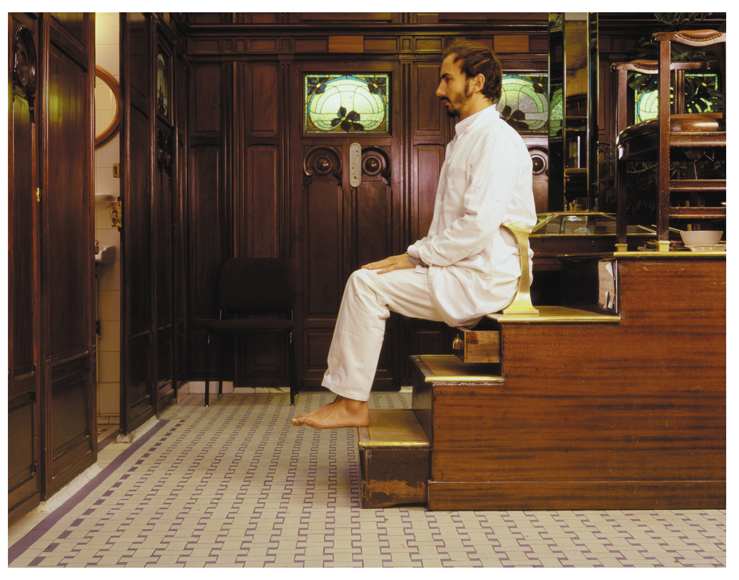 Interior 13